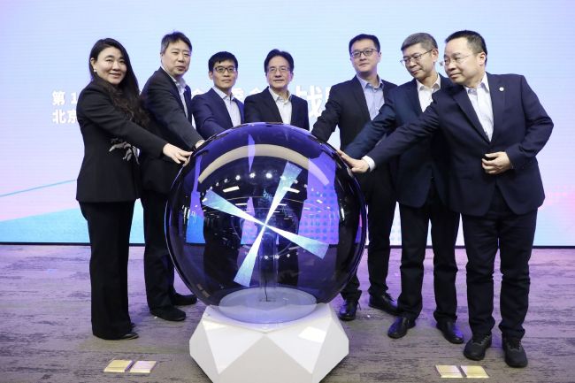 亚洲经典一区二区三区